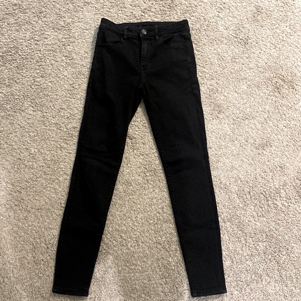 American eagle size 6 black jeans with stretch